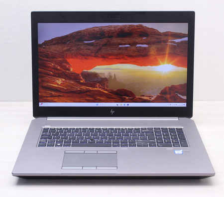 HP ZBook 17 G6 i7-9850H 16GB 128GB SSD RTX 3000 6GB FHD GW12 Kl.A- W11